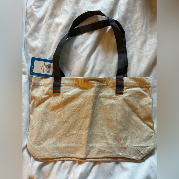 Columbia Tote - Picture 6 of 7